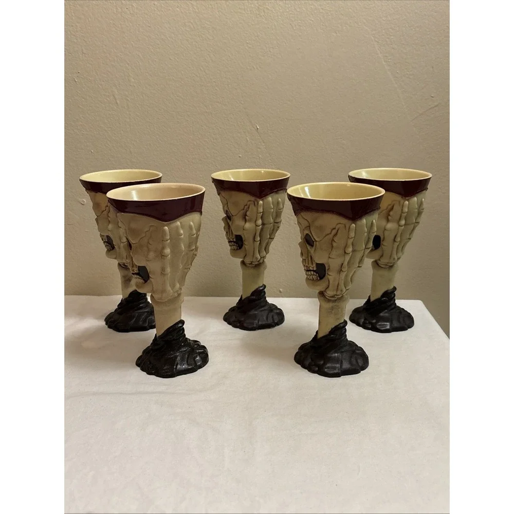 Halloween Skeleton Skull Plastic Spooky Scary Goblets Wine Glasses Set of 5